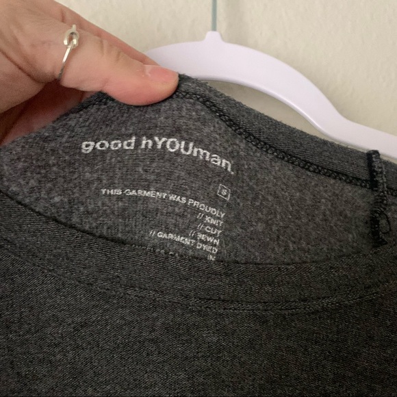 Good Hyouman crewneck pullover sweater - Picture 2 of 5